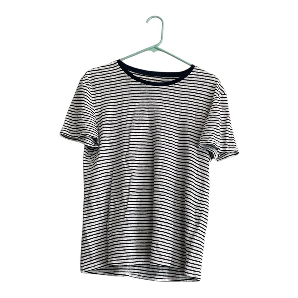 Women’s Outerknown‎ 100% linen striped tshirt, size small